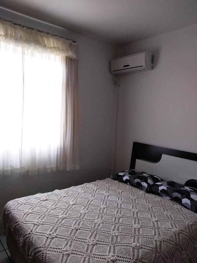 Res. Umuarama Apartment บอมบินญัส ภายนอก รูปภาพ