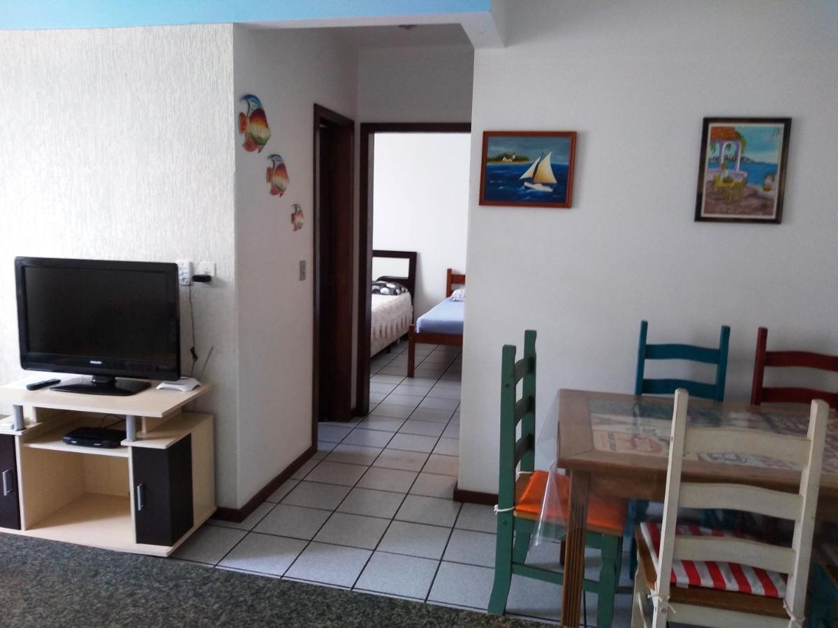 Res. Umuarama Apartment บอมบินญัส ภายนอก รูปภาพ